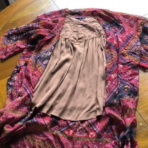 American Eagle tank with kimono